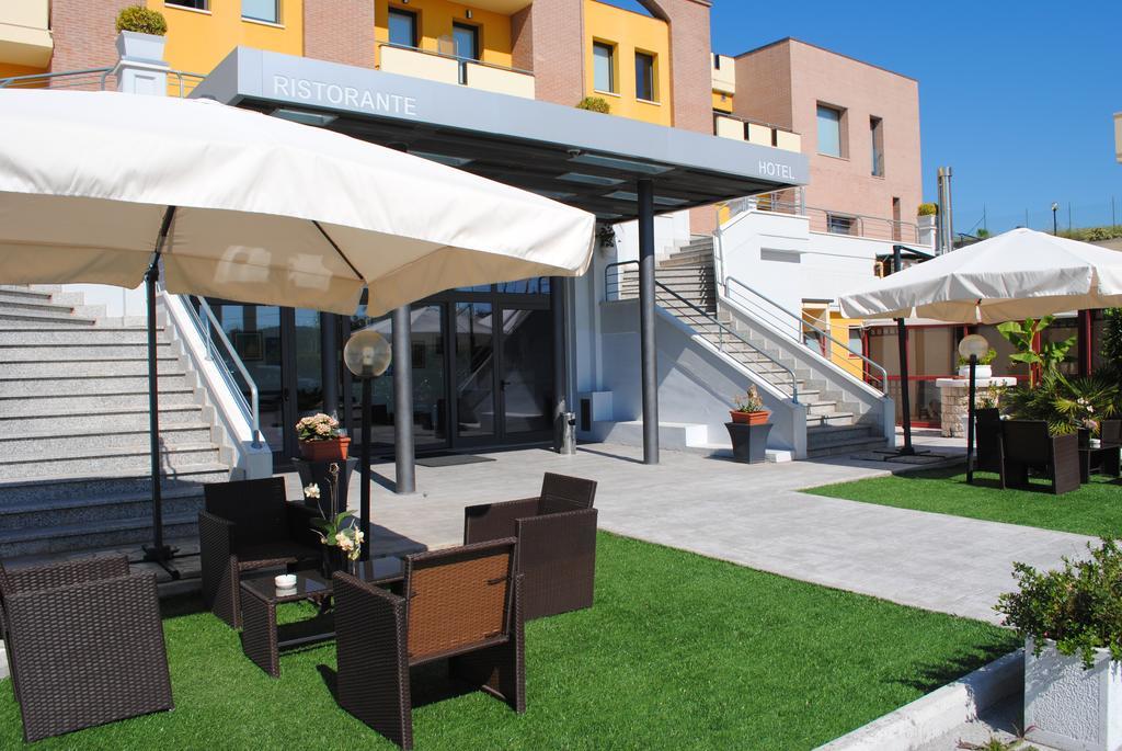 Hotel La Tavernetta Campobasso Ngoại thất bức ảnh